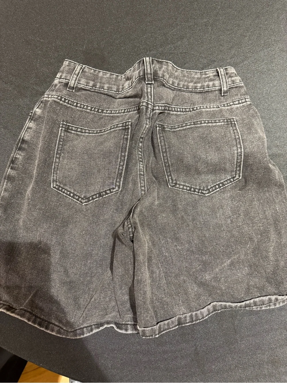SHEIN Washed Black Denim Men's Shorts